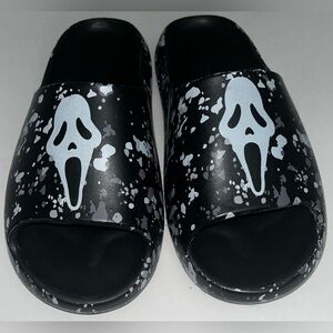 Ghost face slippers 👻🩸🔪